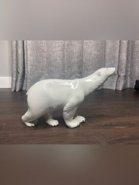 Royal Dux of Czeck Republic Ceramic Poler Bear Sculpture